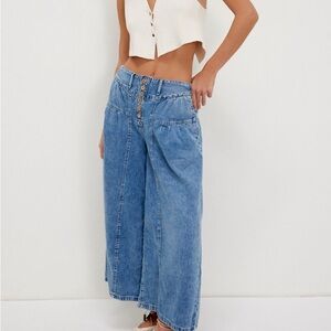 NWT- We The Free People Blossom Pull on Jeans Wide XL